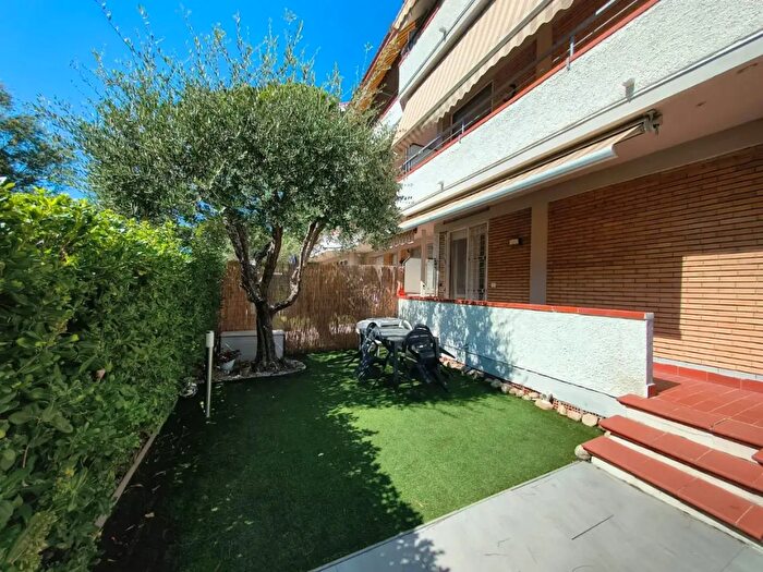 Appartamento quadrilocale in vendita in a Magliano, Massa