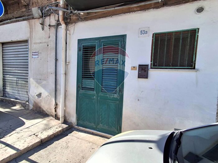 Appartamento bilocale in vendita in Via Villagrazia a, Palermo