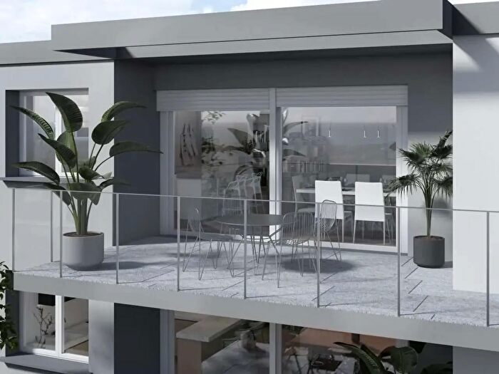 Appartamento trilocale in vendita in Via Verga, Olgiate Comasco