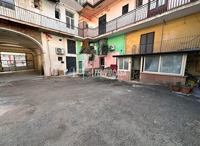 Appartamento quadrilocale in vendita in Corso Vittorio Emanuele II, Acerra