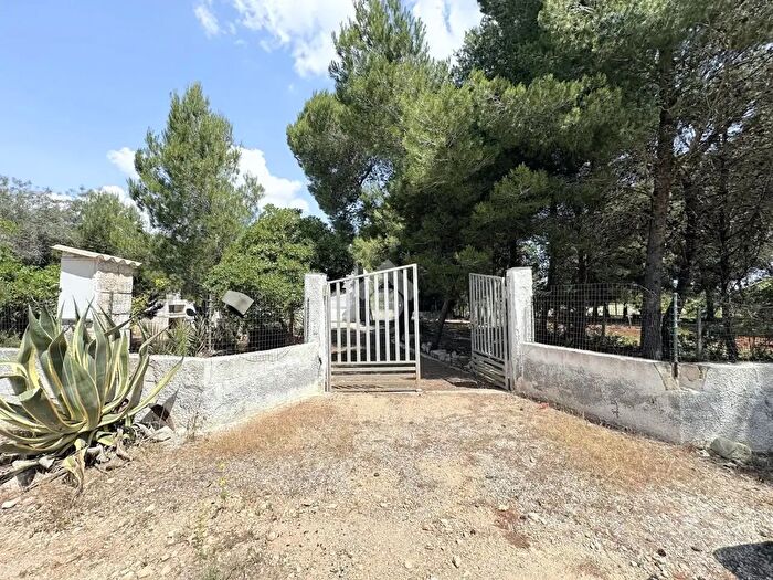 Casa trilocale in vendita in Via GrutteCornule di FiascoBorraco, Maruggio