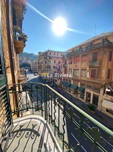 Appartamento trilocale in vendita in Corso Giacomo Matteotti, Rapallo