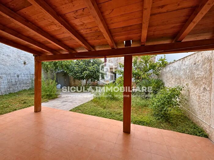 Casa trilocale in vendita in Via XX Settembre, Trapani
