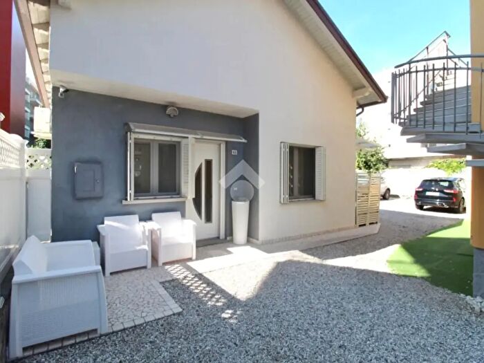 Appartamento quadrilocale in vendita in Via Pordenone, Lignano Sabbiadoro
