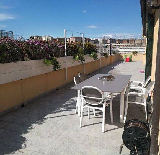 Casa con 5 locali in affitto in Foce, Genova