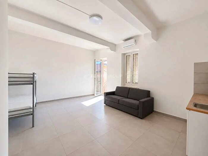 Appartamento monolocale in vendita in Via Noverasco, Opera