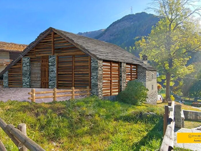 Appartamento quadrilocale in vendita in Località Montroz, Cogne
