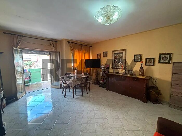 Appartamento con 6 locali in vendita in Via Madre Teresa di Calcutta, Montelepre