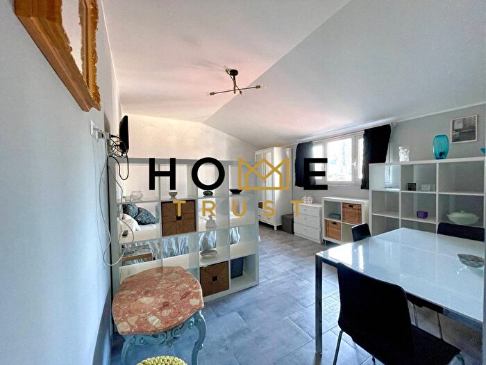 Appartamento monolocale in affitto in Via Fabio Filzi, Centrale, Milano