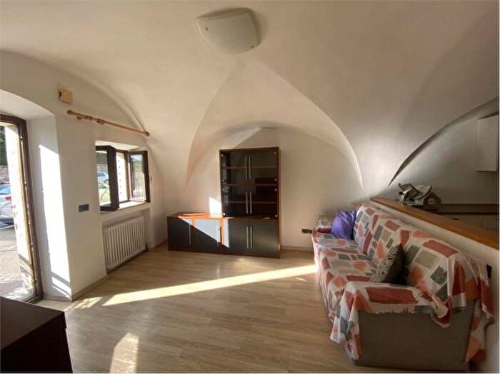 Appartamento quadrilocale in vendita in Piazza Menghin, Trento