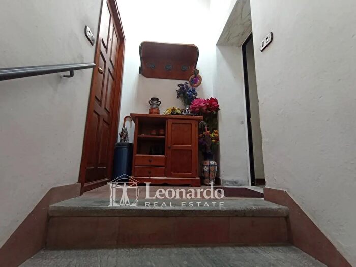 Appartamento con 5 locali in vendita in Via Lombardi, Seravezza