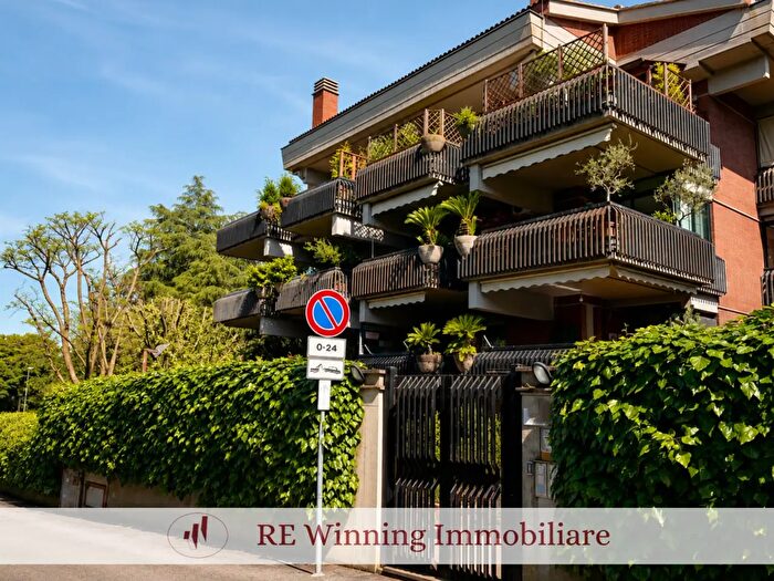 Appartamento bilocale in vendita in Via Sestriere, Roma