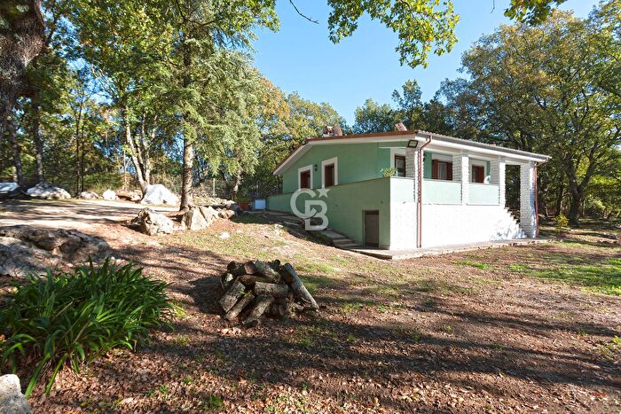 Casa con 5 locali in vendita in Località Le Pantane, Vejano