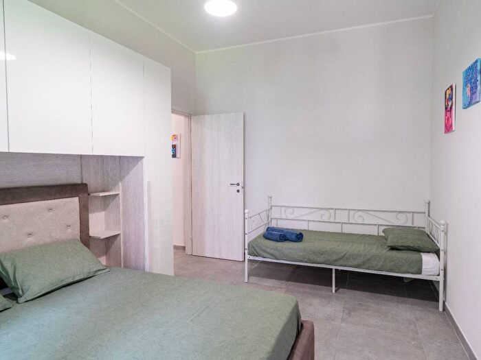 Appartamento monolocale in affitto in Largo Promessi Sposi, Cantalupa San Paolo, Milano