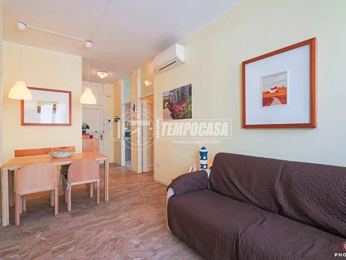 Appartamento trilocale in vendita in Viale Milano, Riccione