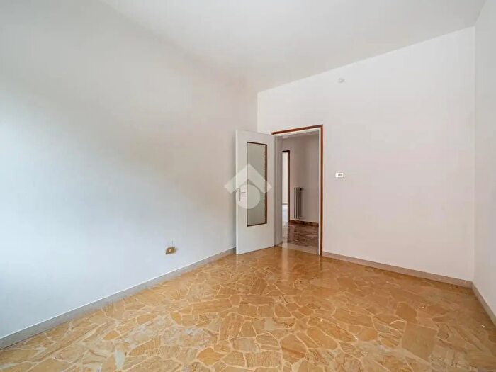 Appartamento trilocale in vendita in Via V E Rossi, Grezzana