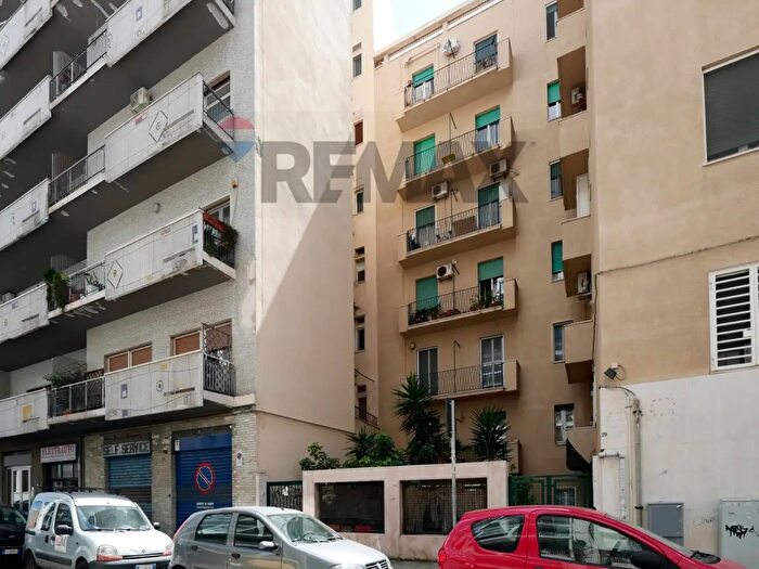 Appartamento con 5 locali in vendita in Via Giacomo Matteotti, Bari