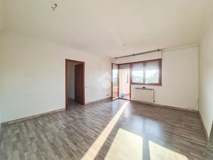 Appartamento trilocale in vendita in Via della Stazione di Ottavia, Roma