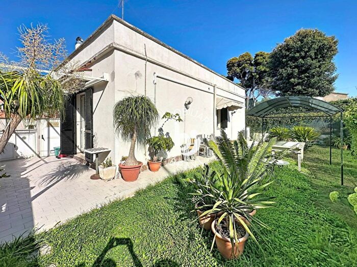Casa trilocale in affitto in Via della Scaletta, Centro, Santa Marinella