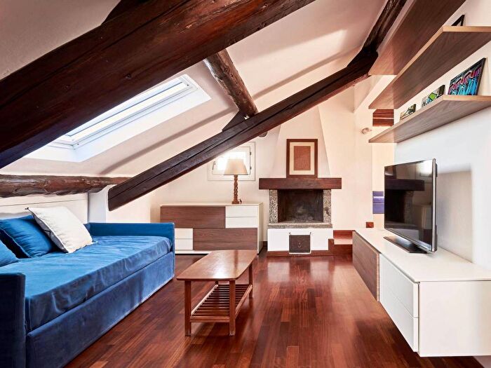 Appartamento bilocale in affitto in Via Castel Morrone, Indipendenza, Milano