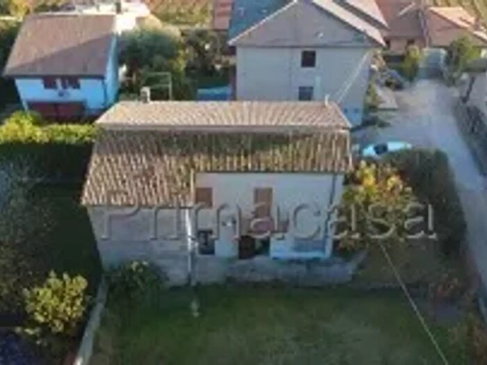 Casa con 10 locali in vendita in Via Campagnole, San Pietro In Cariano