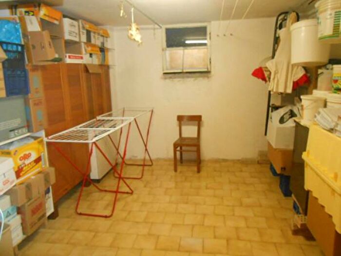 Appartamento con 5 locali in vendita in Vettore, Jesi