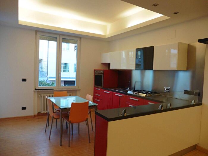 Appartamento quadrilocale in affitto in Sturla, Genova