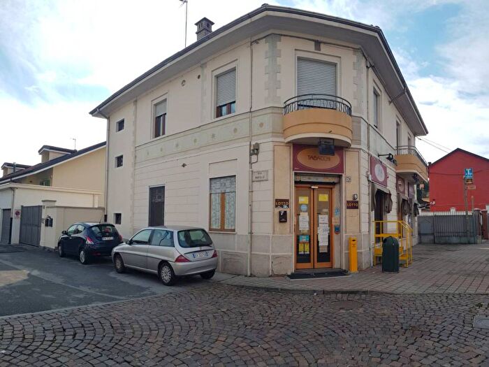 Appartamento bilocale in affitto in Via Montello, Centro, Beinasco