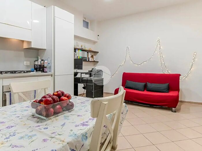 Appartamento bilocale in vendita in Via Caldera, Milano