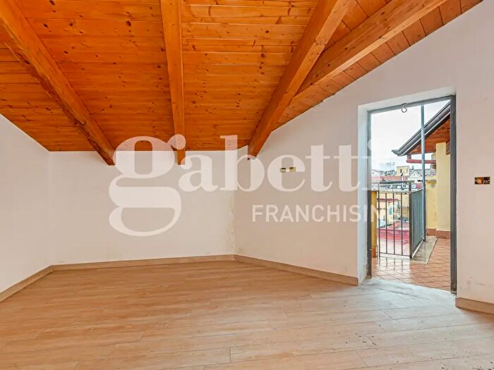 Casa quadrilocale in vendita in Corso Umberto I, Marano Di Napoli