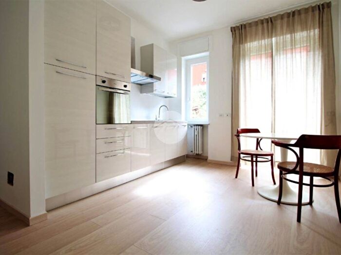Appartamento bilocale in affitto in Via tavazzano, Certosa, Milano