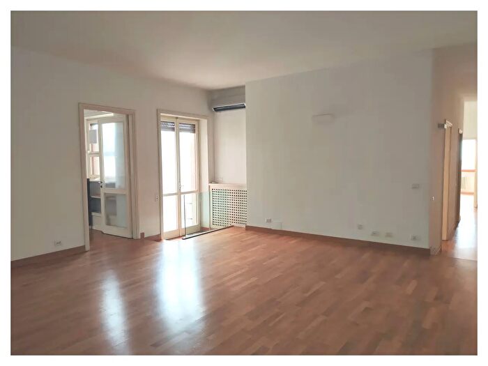 Appartamento quadrilocale in vendita in Via Novantacinquesimo Reggimento, Lecce