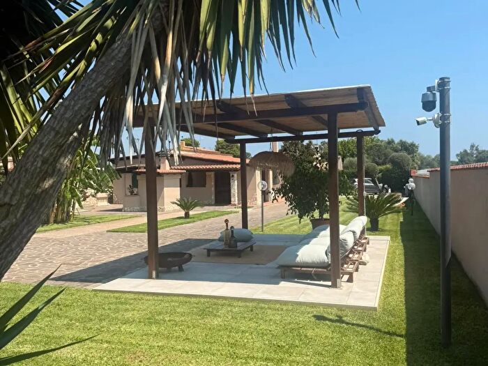 Casa con 5 locali in affitto in Via Mediana Vecchia, San Felice Circeo