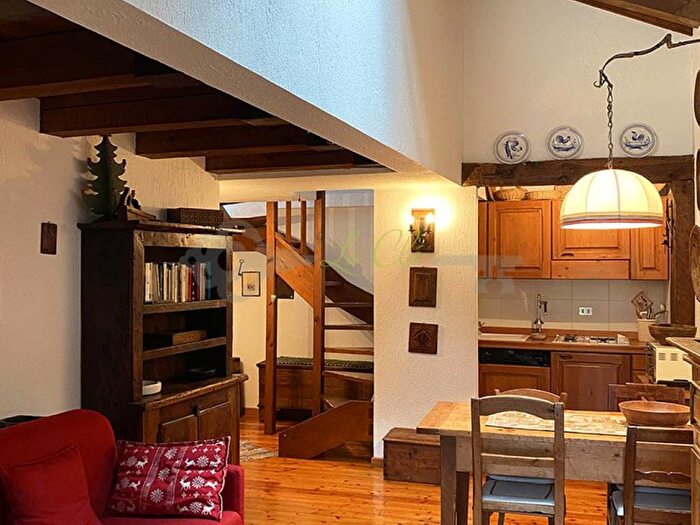 Appartamento trilocale in affitto in Centro, Courmayeur