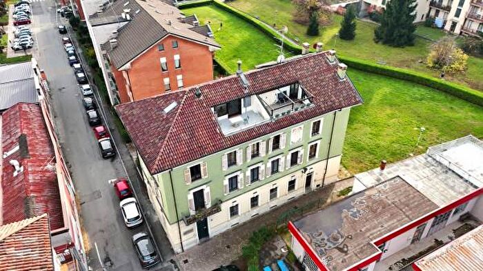 Appartamento quadrilocale in vendita in Via SantEusebio, Biella