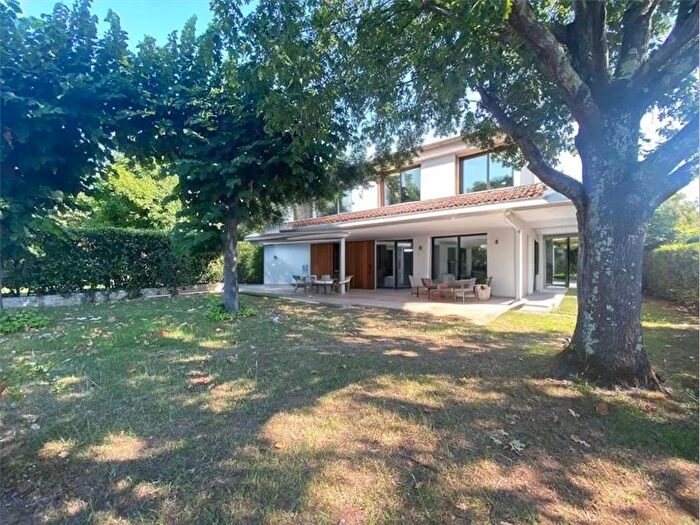 Casa in vendita in Forte Dei Marmi