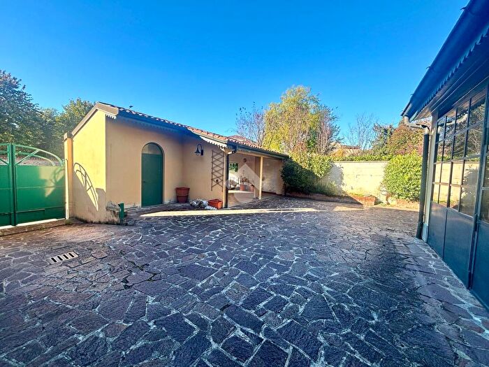 Casa trilocale in vendita in Via Vicinato, Caravaggio