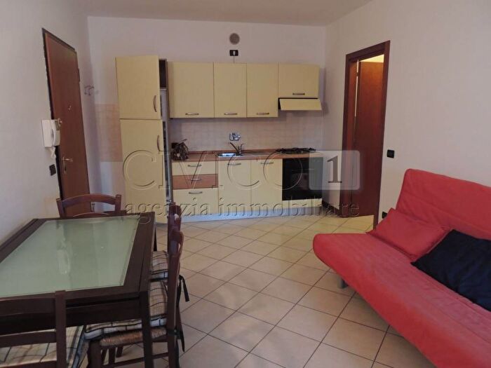 Appartamento bilocale in affitto in VIA ITALIA UNITA, Centro, Torri di Quartesolo