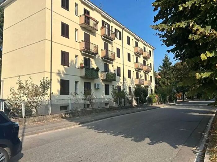 Appartamento trilocale in vendita in Viale Boccaccio, Busto Arsizio