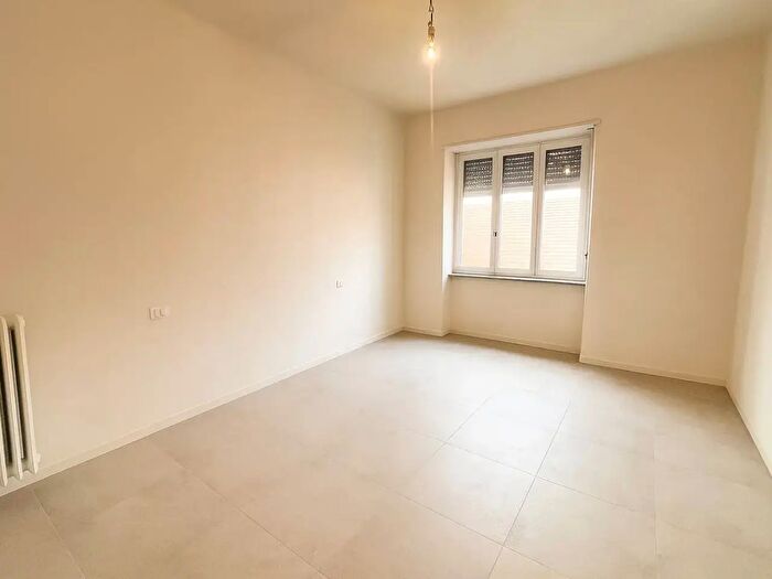 Appartamento bilocale in vendita in Via Crevacuore, Torino