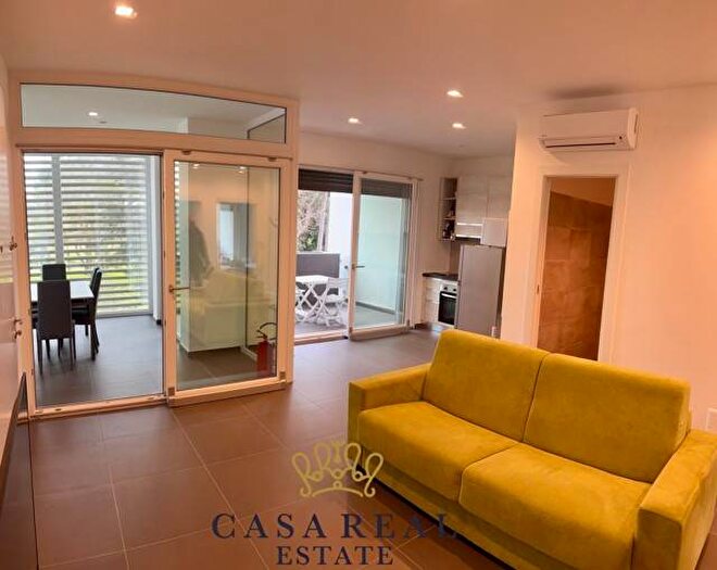 Appartamento trilocale in affitto in Via Antonio Lotti, Infernetto, Roma