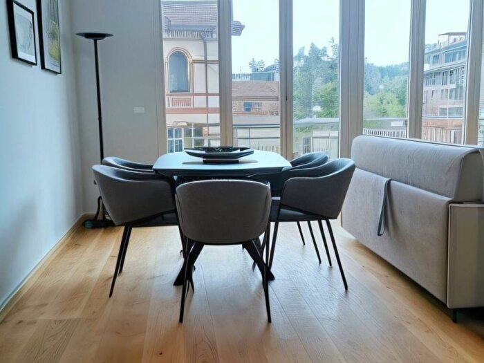 Appartamento trilocale in affitto in Porto, Rapallo