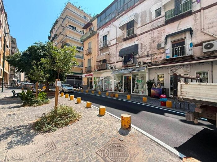 Casa in affitto in Via Giacomo Leopardi, Fuorigrotta, Napoli