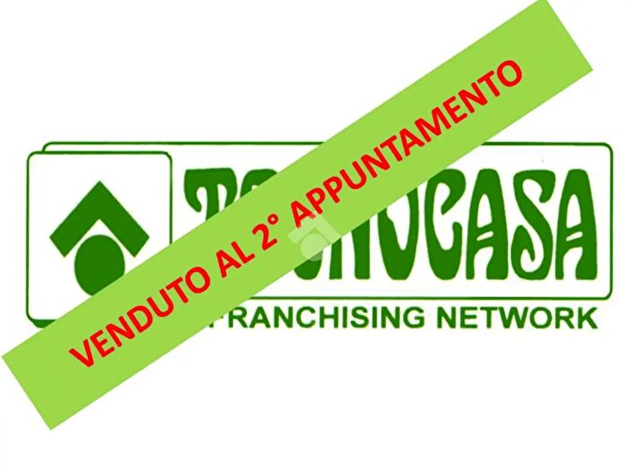 Appartamento bilocale in vendita in Via dei Piceni, Roma