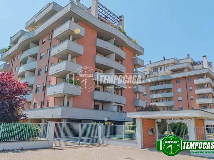 Appartamento trilocale in vendita in Via Pietro Bubba, Piacenza