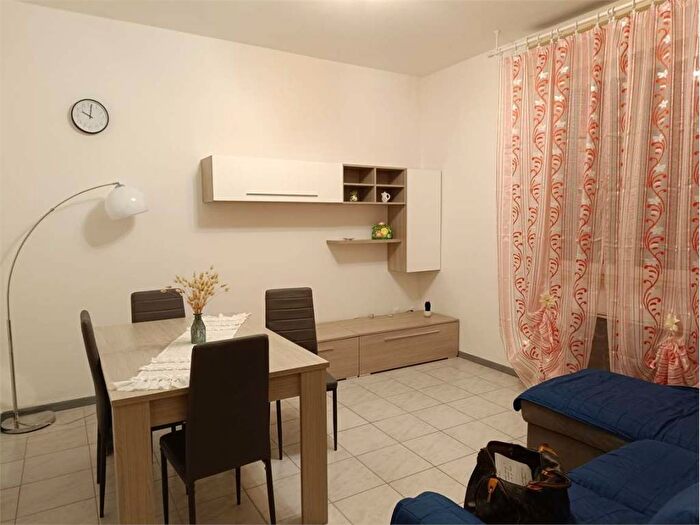 Appartamento quadrilocale in affitto in Via Trotti Mosti, Foro Boario, Ferrara
