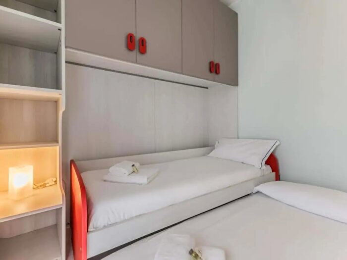 Appartamento monolocale in affitto in Via Riccardo Guruzian, Roma