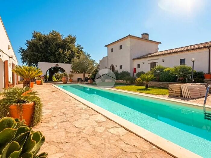 Casa con 12 locali in vendita in Contrada San Vito, Guglionesi