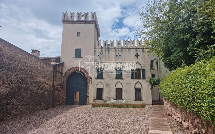 Appartamento monolocale in vendita in Via Castello, Lazise