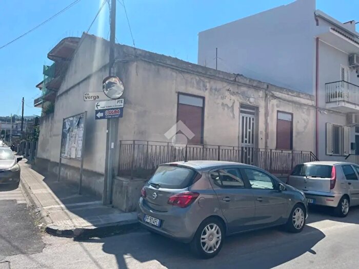 Casa quadrilocale in vendita in Via XXI Ottobre, Torregrotta